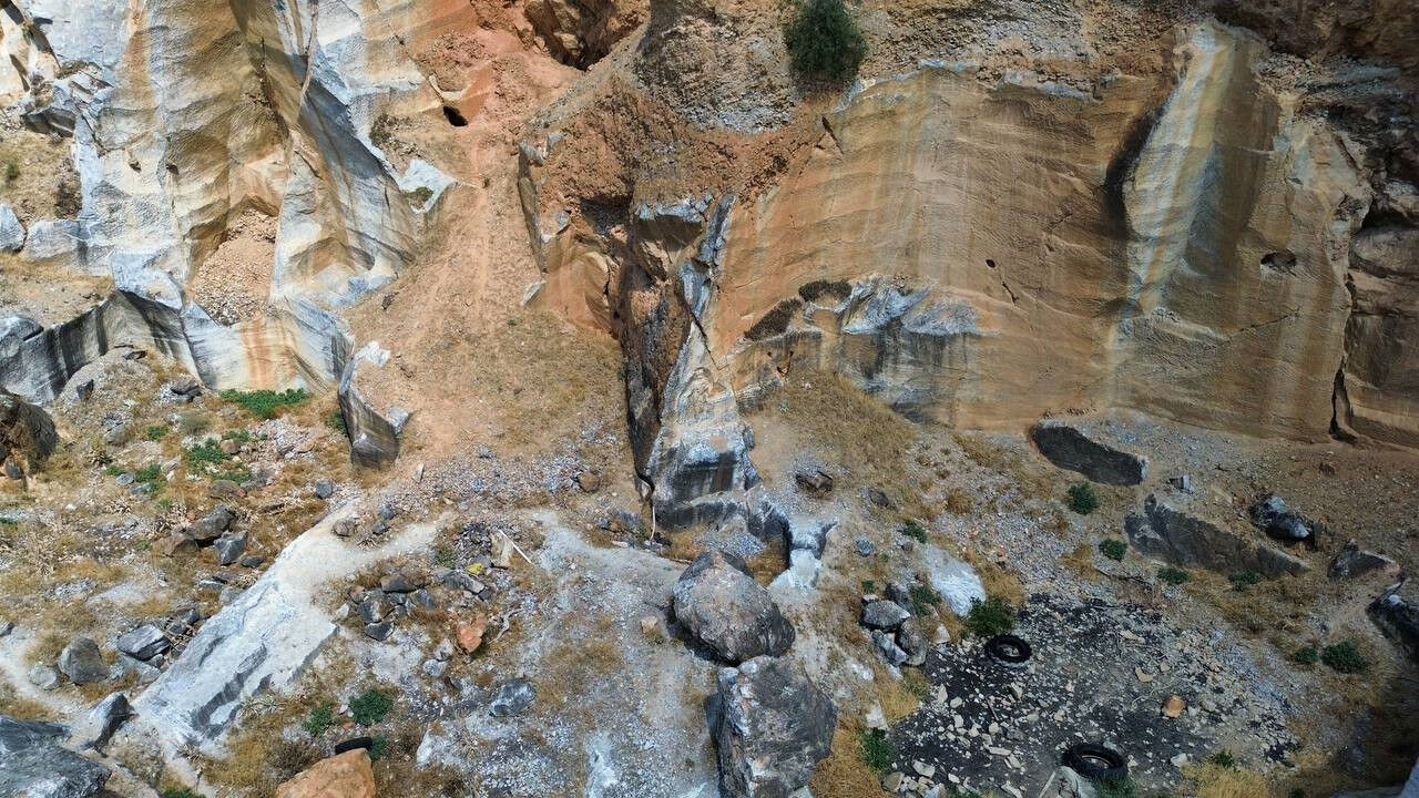 2 bin yıllık mirasa büyük saygısızlık! Yok olma tehlikesinde... - 1. Resim