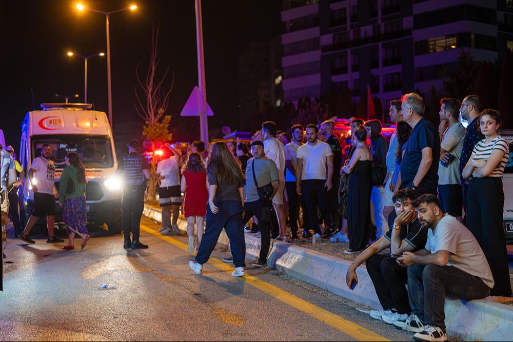 Ankara'da yangın faciası! 26 katlı bina alev alev, çok sayıda ölü ve yaralı var - 2. Resim