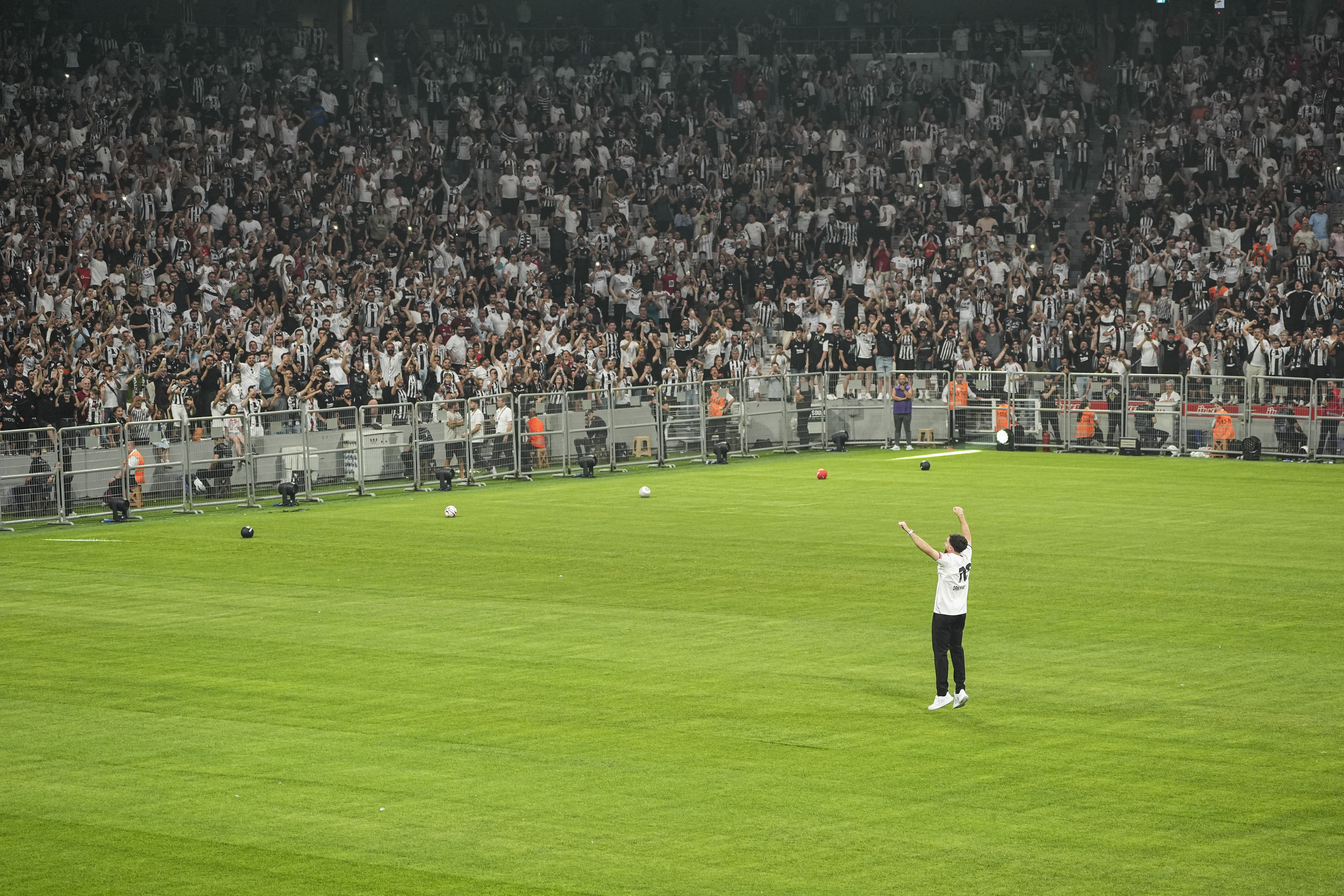 Beşiktaş'tan rekor transfer... Süper Lig tarihine geçti, işte Orkun Kökçü'nün transfer bedeli - 4. Resim
