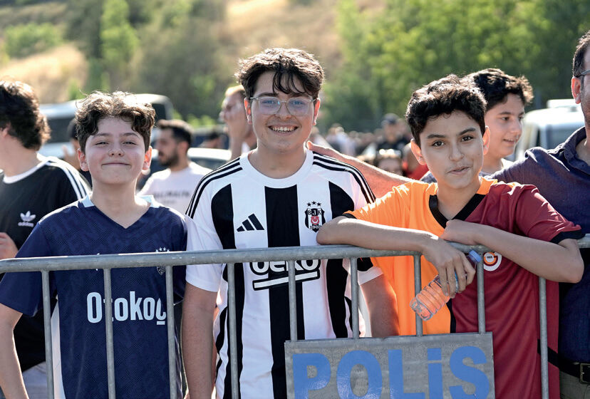 Huzurlarınızda Orkun Kökçü!! Taraftarın karşısında törenle imza atacak - 5. Resim