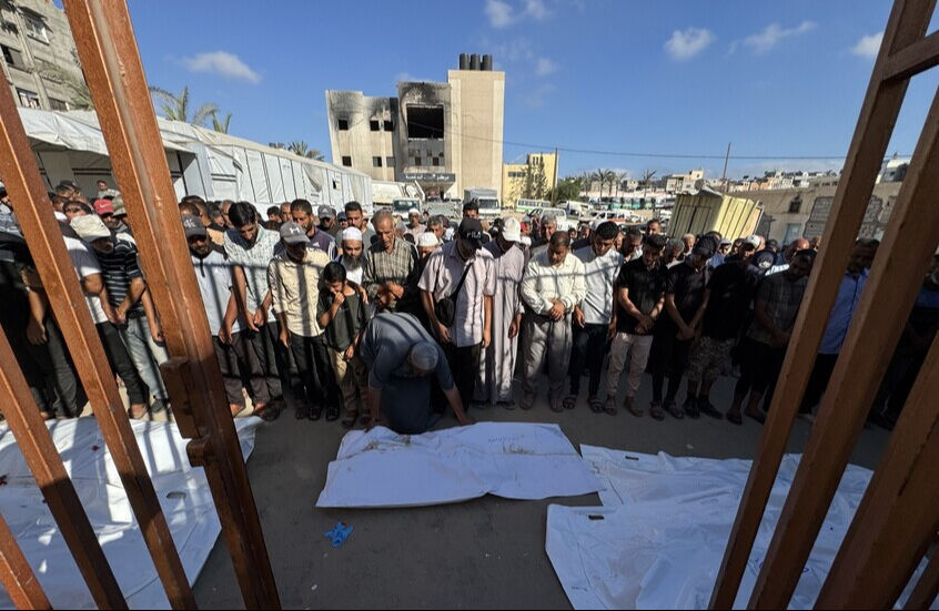 Soykırımcı İsrail yardım sırasında yine katliam yaptı! - 1. Resim