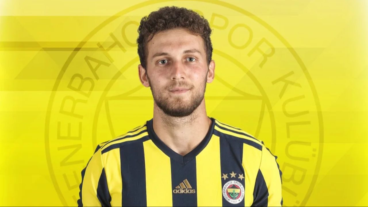 Tarık Çetin kimdir, kaç yaşında, nereli? Fenerbahçe Tarık Çetin ile anlaştı Tarık Çetin kimdir, kaç yaşında, nereli? Fenerbahçe Tarık Çetin ile anlaştı