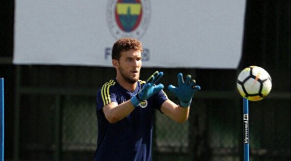 Tarık Çetin kimdir, kaç yaşında, nereli? Fenerbahçe Tarık Çetin ile anlaştı - 4. Resim