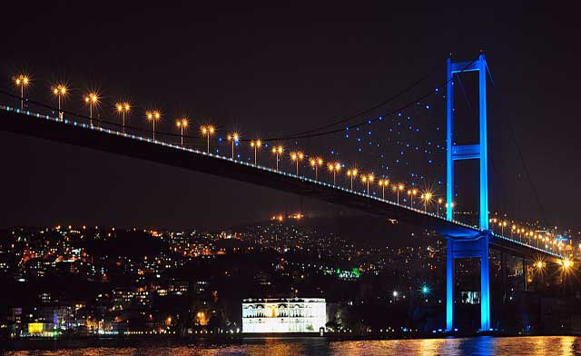 15 Temmuz'da köprü ve otoyollar ücretsiz mi? Osmangazi Köprüsü, 15 Temmuz, FSM, Kuzey Marmara Otoyolu, Gebze Orhangazi İzmir Otoyolu ücretleri 2025 - 2. Resim