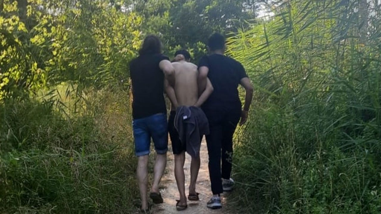 18 yıl ile aranıyordu! Cezaevi yolculuğu mayoyla başladı 18 yıl ile aranıyordu! Cezaevi yolculuğu mayoyla başladı