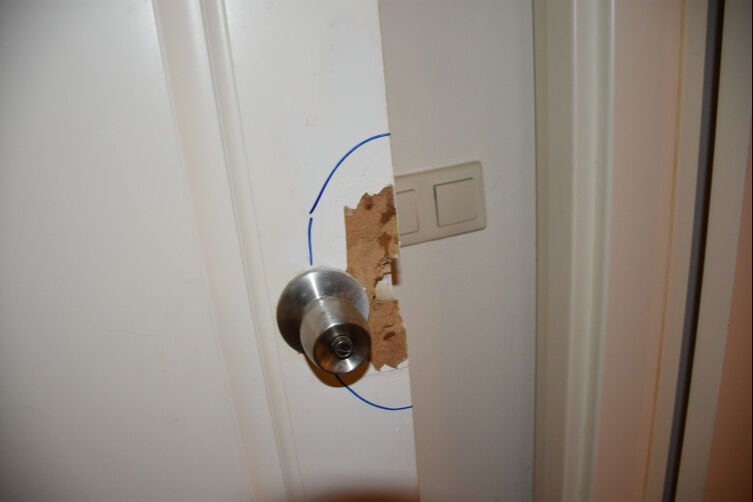 9 yıldır temizlik dahi yapılmıyor! 15 Temmuz'da Erdoğan'a suikast izleri Marmaris'teki otelde tazeliğini koruyor - 2. Resim