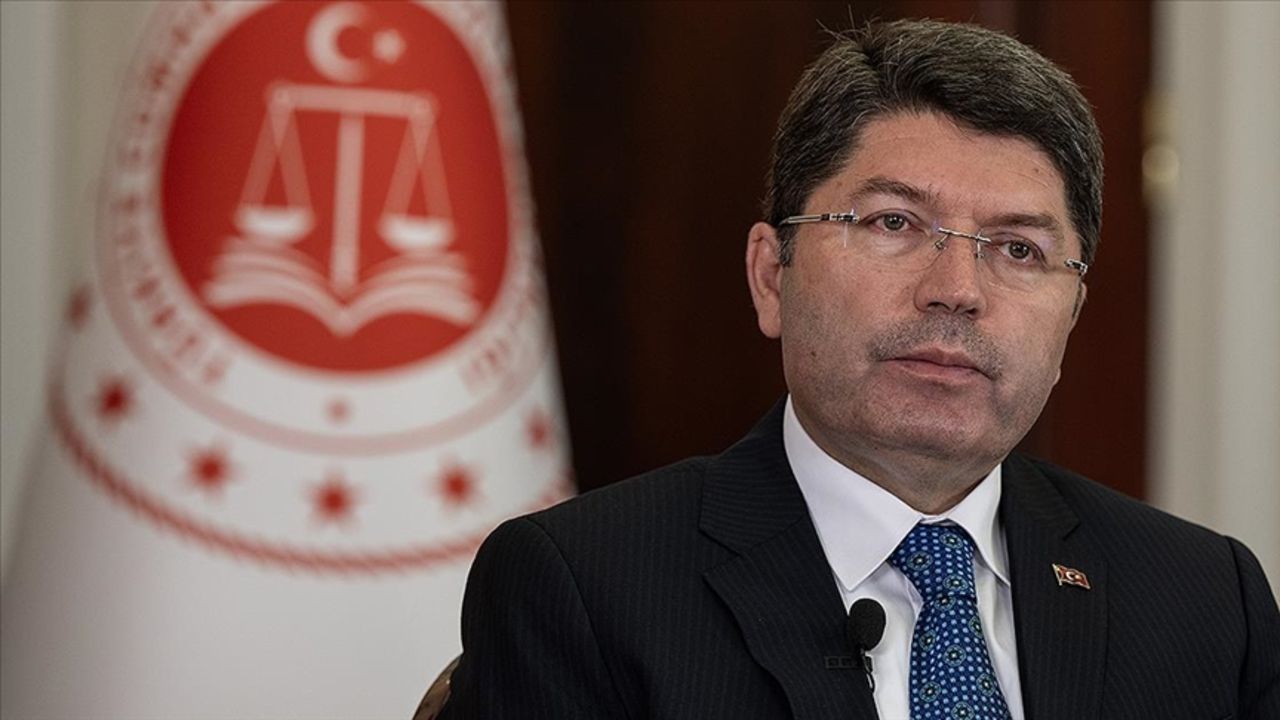 Adalet Bakanı Yılmaz Tunç DEM Heyeti ile görüşecek Adalet Bakanı Yılmaz Tunç DEM Heyeti ile görüşecek