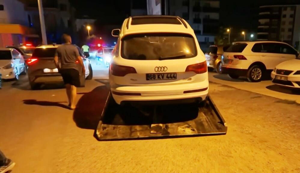 Aksaray'da kadın sürücü polisi peşine taktı! Gerçek kaza yapınca ortaya çıktı - 6. Resim