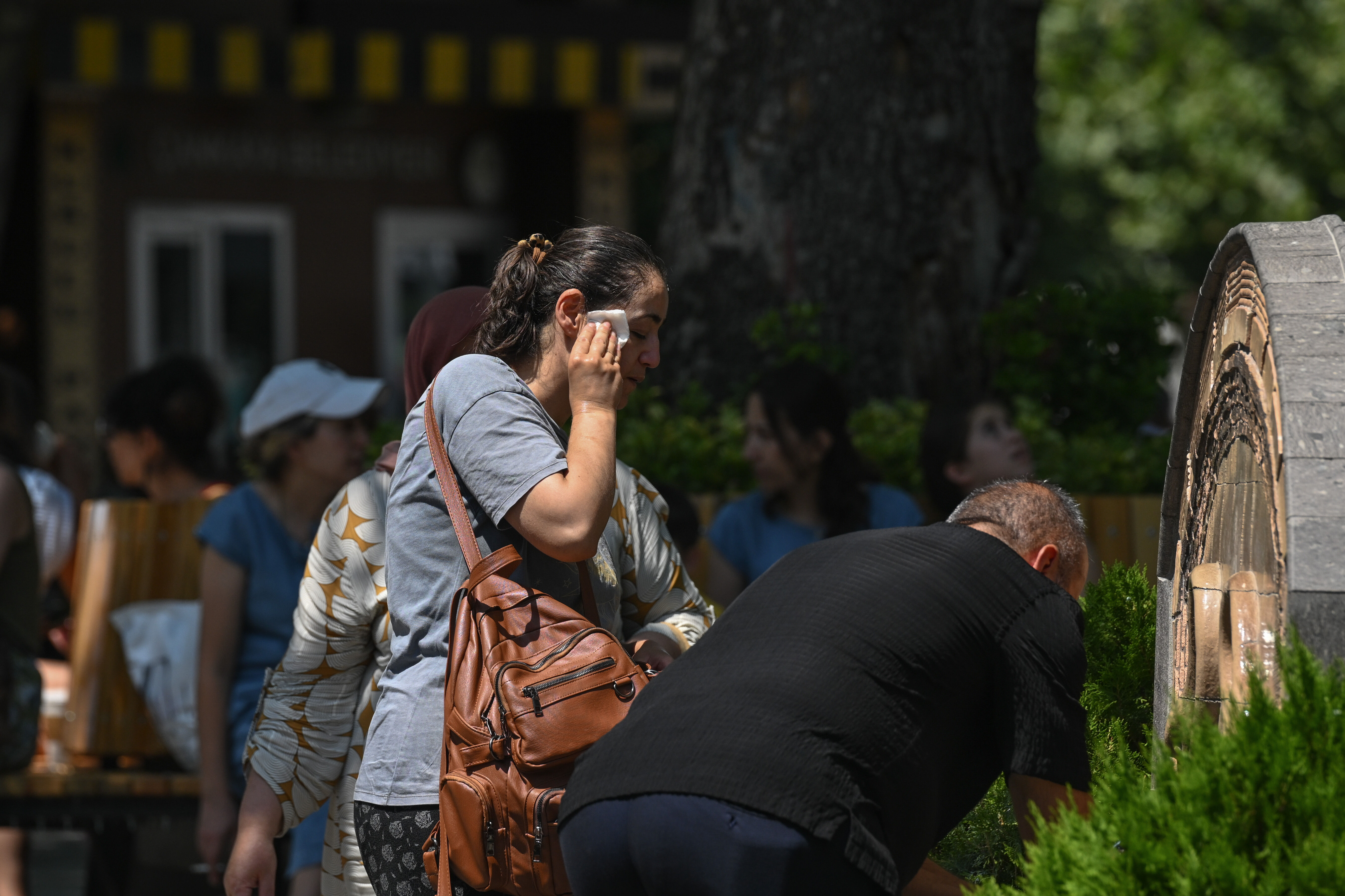 Başkent yanıyor... Termometreler zirveyi gördü, çocuklar çeşmelere koştu! - 2. Resim