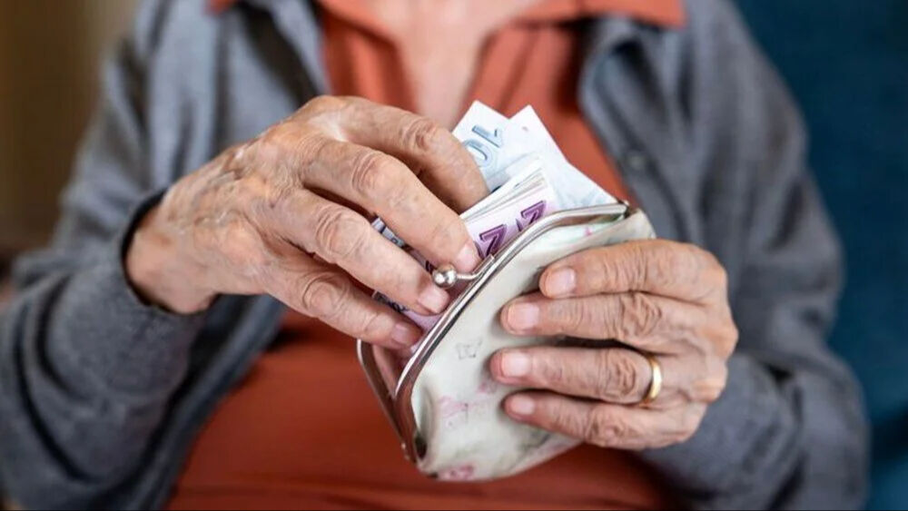 En düşük emekli maaşı zammı resmi gazetede yayımlandı mı? - 1. Resim