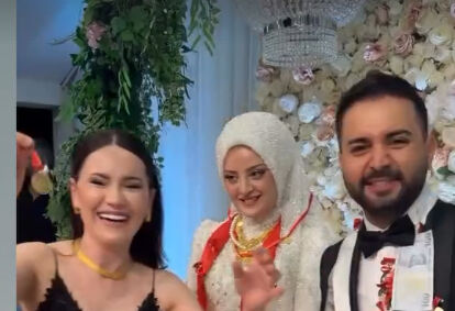 Fenomen Kadir Ezildi düğünüyle gündem oldu: Ünlü ismin taktığı takı ise dudak uçuklattı - 6. Resim