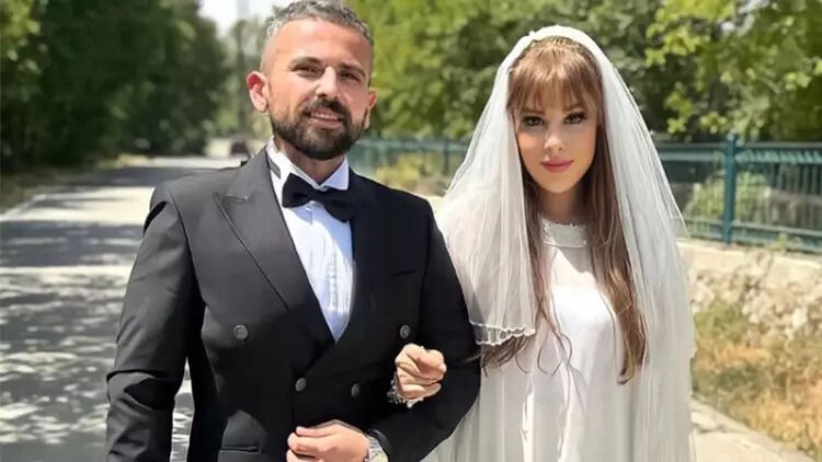 Ferdi Tayfur’un torunu 'Necla Hira' ilk kez görüldü! Necla Nazır detayı dikkat çekti - 1. Resim