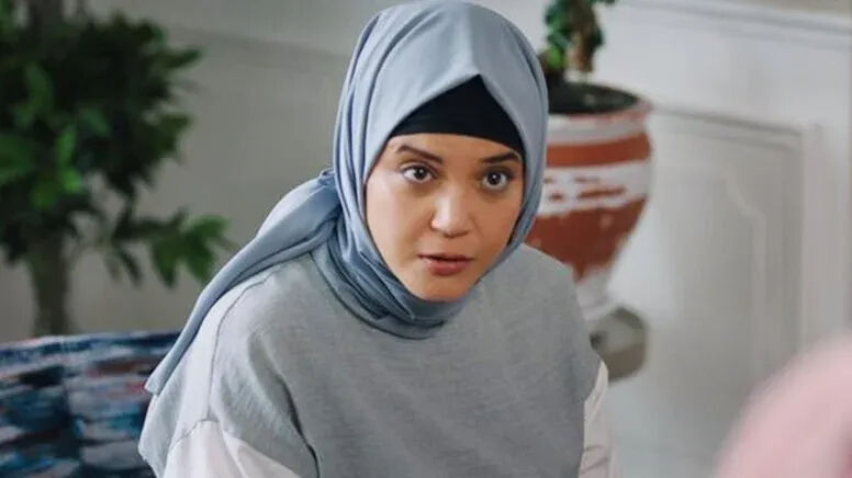 Oyuncu Feyza Civelek hakkında 5 yıl hapis istemi! Şoke eden mesaj ortaya çıktı - 1. Resim