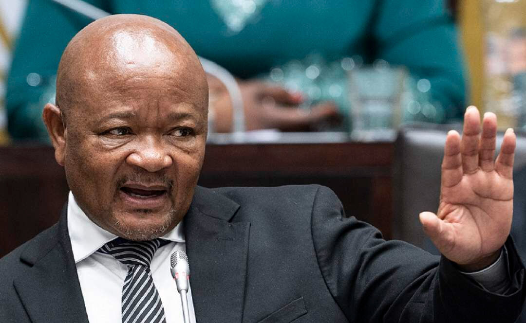 Suç örgütlerinin arkasından polis bakanı çıktı! Ülke şokta, açıklamalar peş peşe geldi.... - 1. Resim