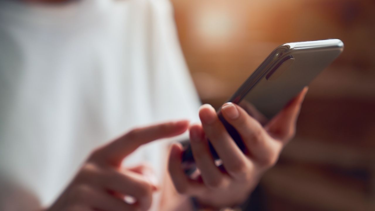 Telefon ekranına sürekli reklam çıkıyor nasıl engellerim? Telefon ekranına sürekli reklam çıkıyor nasıl engellerim?