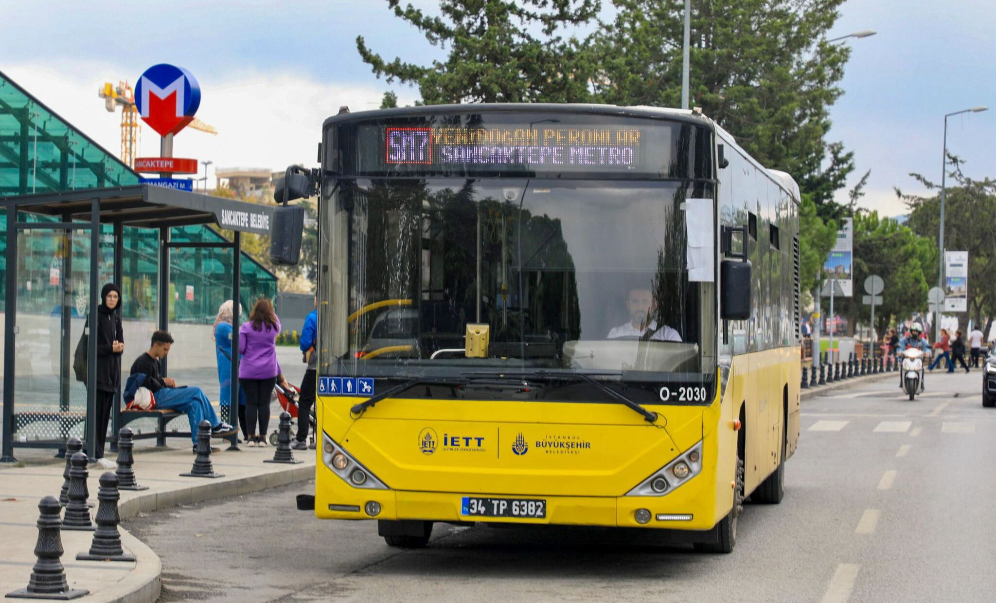 Yarın toplu taşımalar ücretsiz mi? 15 Temmuz'da otobüs, metrobüs, marmaray, metro ücretsiz mi olacak? - 1. Resim