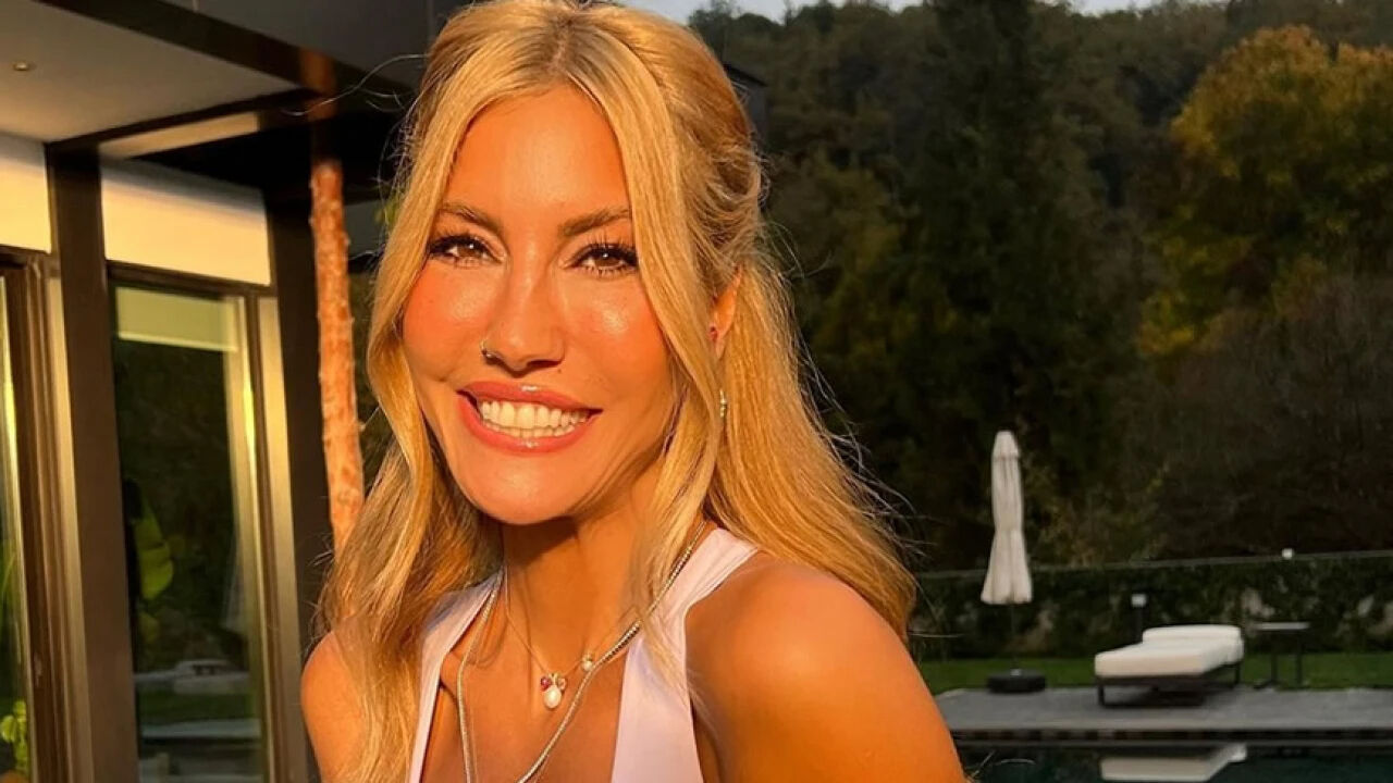 Yine paylaştı, yine olay oldu! Çağla Şıkel’in yeni kahvaltı tabağı çok konuşuluyor... - 2. Resim