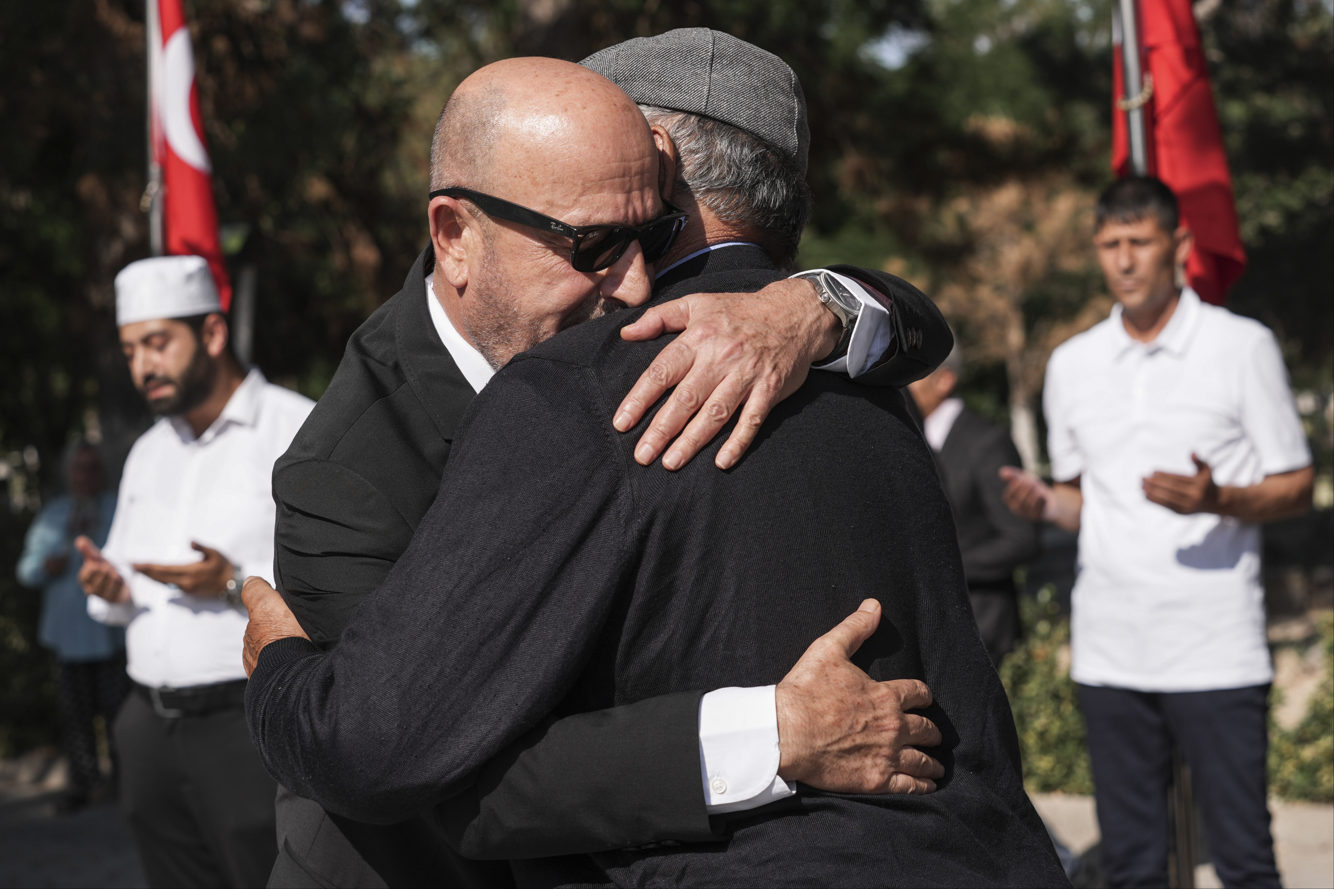 15 Temmuz darbe girişiminin seyrini değiştirdi! Ömer Halisdemir'in şehit düştüğü yere özel koruma - 6. Resim