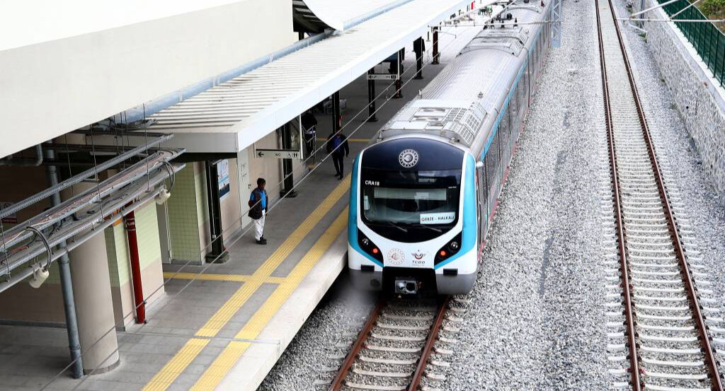 15 Temmuz Marmaray ücretsiz mi, metrolar bedava mı? Toplu taşıma ücret bilgisi gündemde! - 1. Resim