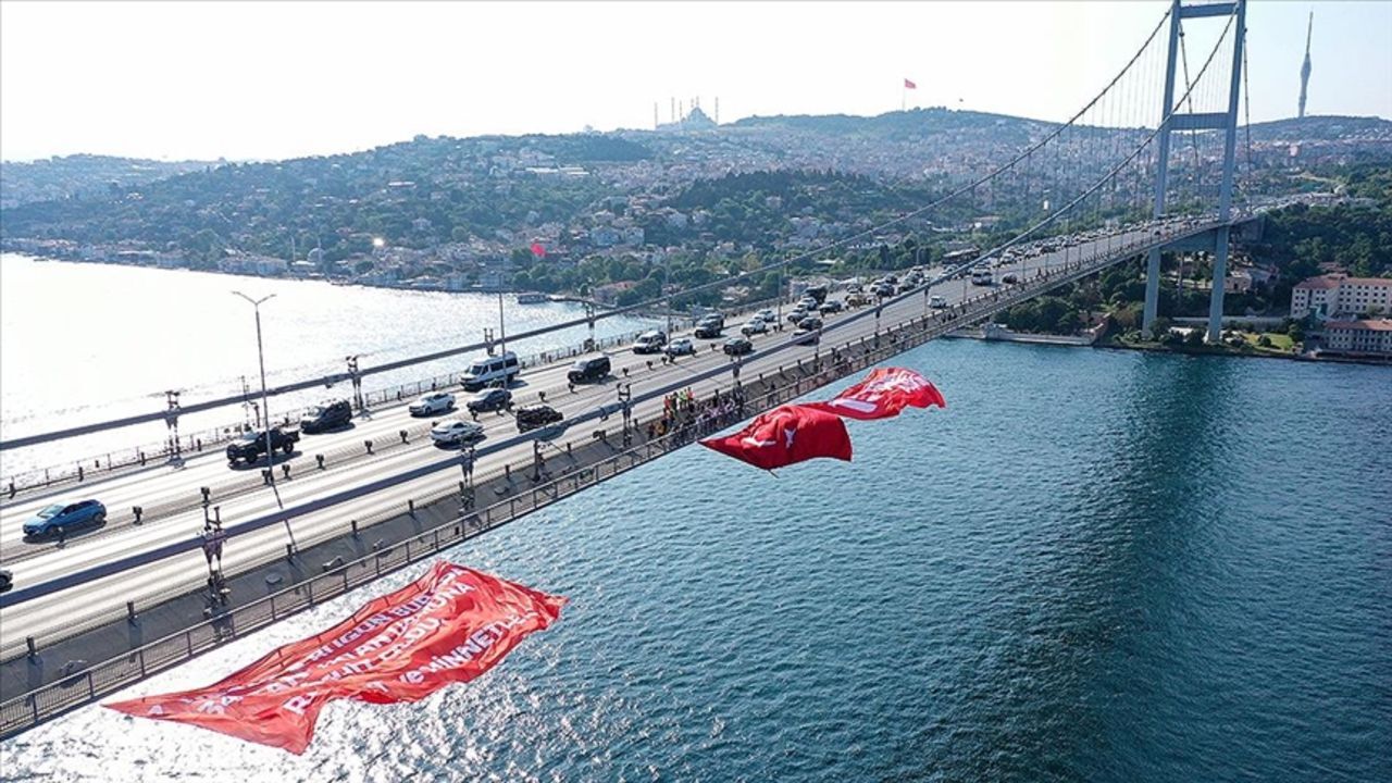 15 Temmuz'da hangi yollar kapalı, ne zaman açılacak? Alternatif güzergahlar belli oldu 15 Temmuz'da hangi yollar kapalı, ne zaman açılacak? Alternatif güzergahlar belli oldu