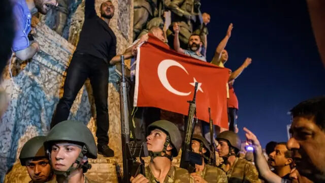 15 Temmuz'da neden sela okunuyor, sela ne zaman saat kaçta okunacak? - 1. Resim
