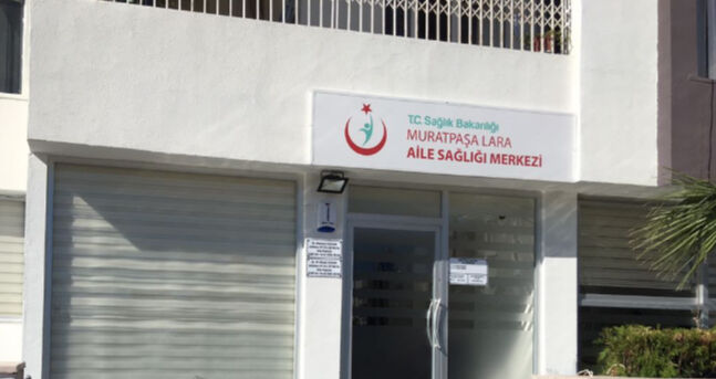 15 Temmuz’da sağlık ocakları açık mı? Resmi tatilde sağlık ocağı, hastane, aile hekimleri ve polikliniklerin çalışma durumu sorgulanıyor - 1. Resim