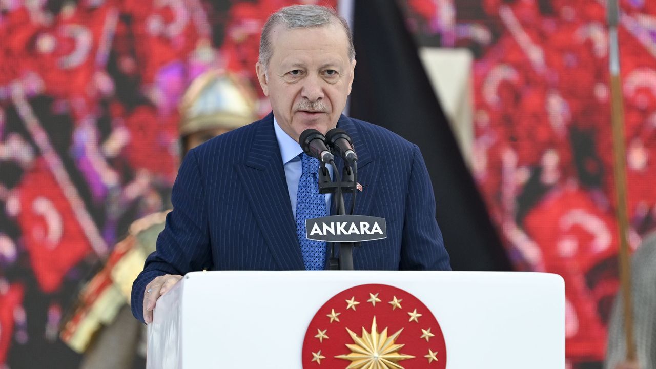 Cumhurbaşkanı Erdoğan'dan FETÖ ile mücadelede net mesaj! "Ruhunu 1 dolara satan alçaklar mutlaka bedel ödeyecek" - Gündem