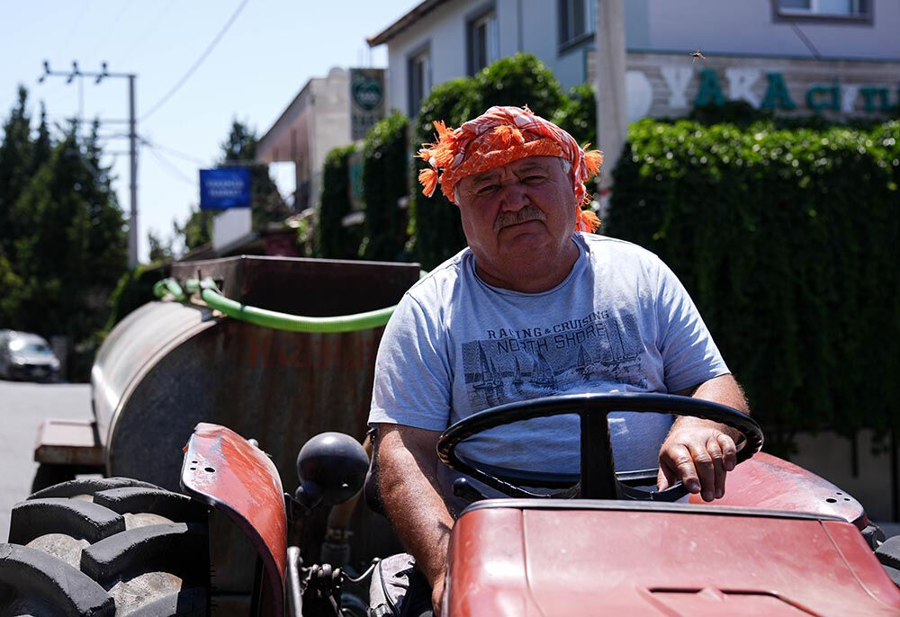İzmir'in dibinde yaşandı, insanlar çılgına döndü! Abdest bile alamıyor, ormana gidiyorlar - 6. Resim