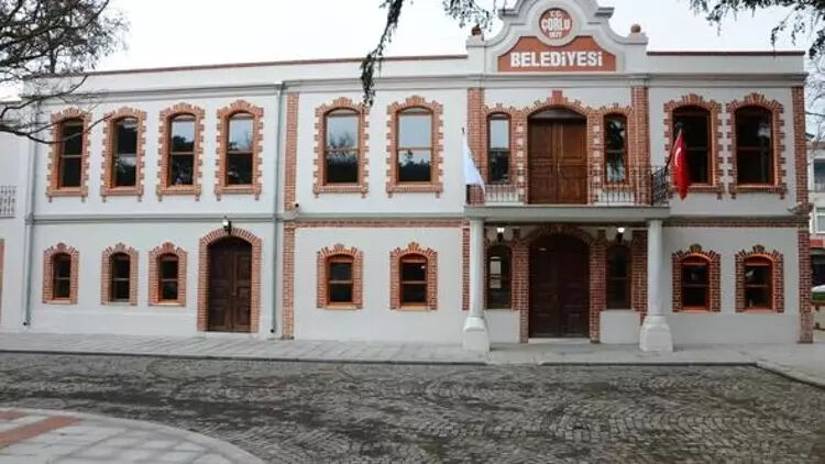 Yarın kargolar, bankalar, sağlık ocakları, belediyeler açık mı? 16 Temmuz çalışma saatleri - 4. Resim