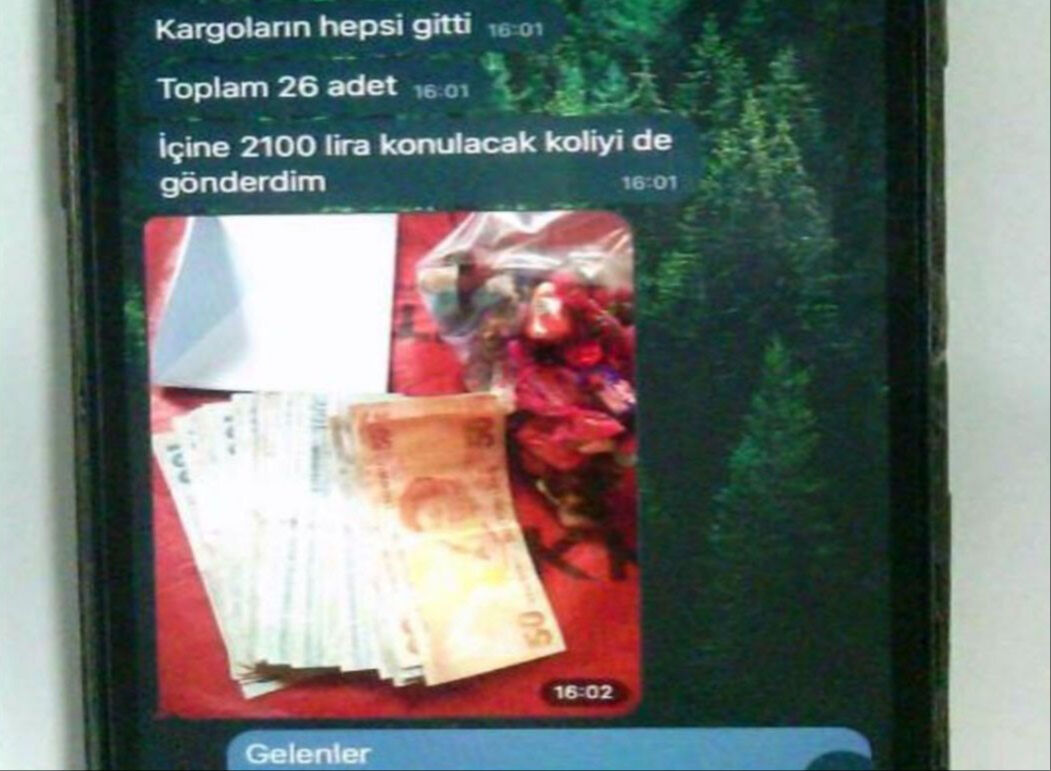 Yazışmalar ortaya çıktı! FETÖ'cü yakınlarına para göndermek için akılalmaz bir tezgah kurmuşlar - 3. Resim