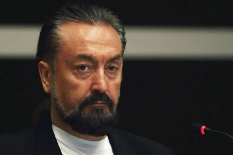 Adnan Oktar ne zaman ve neden tutuklandı? Adnan Oktar son hali sonrası beraat etti iddiaları gündeme geldi - 5. Resim