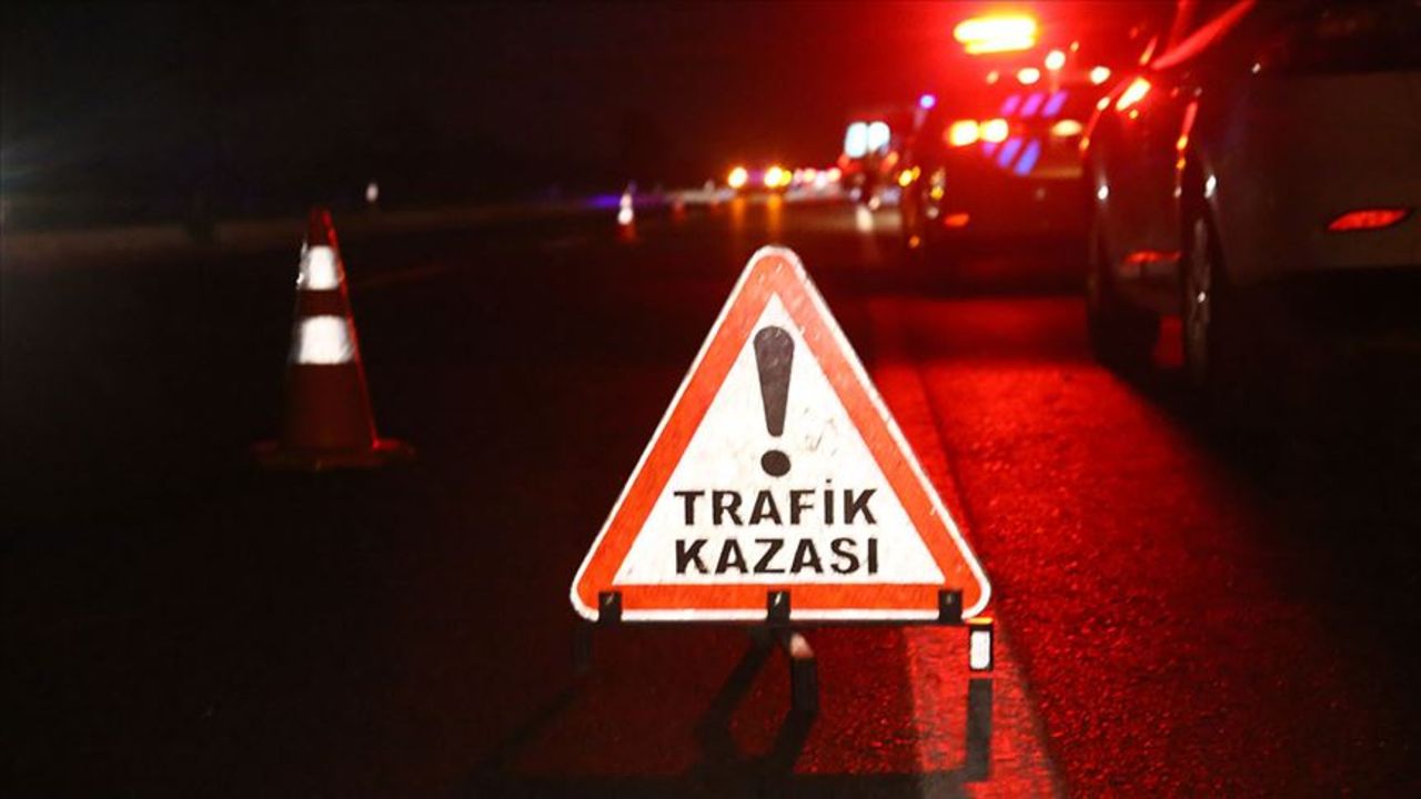 Halk otobüsü ve yolcu minibüsü çarpıştı! Malatya'da feci kaza Halk otobüsü ve yolcu minibüsü çarpıştı! Malatya'da feci kaza