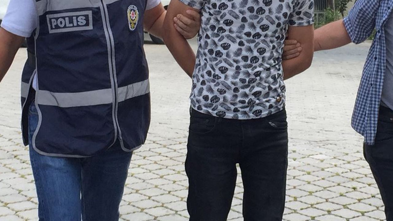 Kocaeli'de fuhuş suçundan aranan hükümlü yakalandı Kocaeli'de fuhuş suçundan aranan hükümlü yakalandı