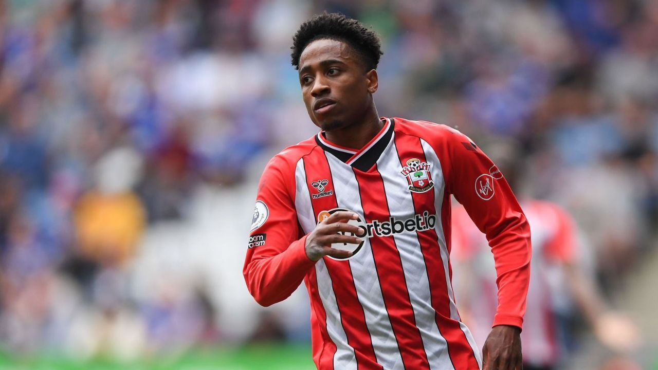 Kyle Walker Peters İstanbul'a ne zaman gelecek? Saati belli oldu Kyle Walker Peters İstanbul'a ne zaman gelecek? Saati belli oldu