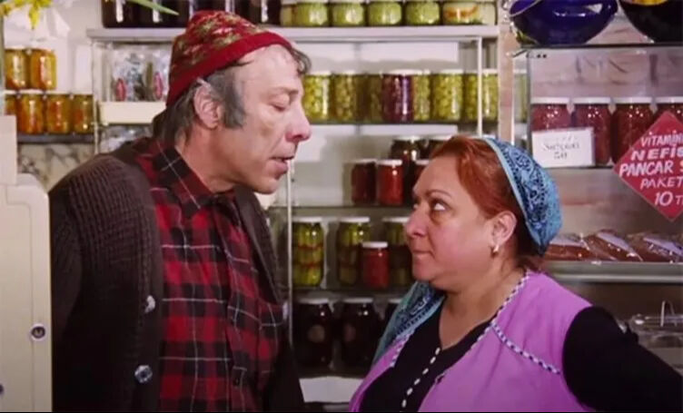 Münir Özkul’un kızı Güner Özkul babasının evinin satıldığını açıkladı! Sebebi ise herkesi üzdü - 3. Resim