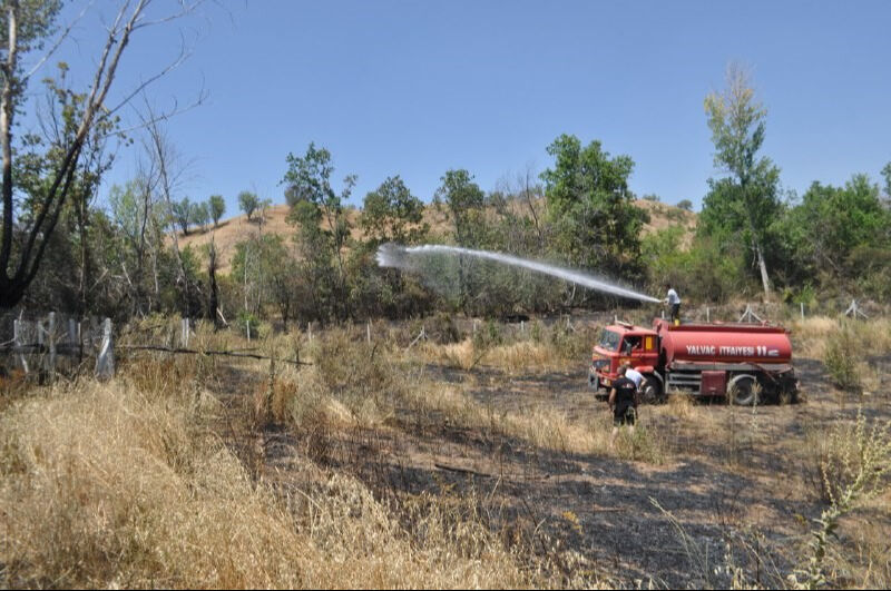 Olay yeri Isparta: Bir köyü yakarak yok edecekti! Köylüleri anonsla yardıma çağırdı - 2. Resim