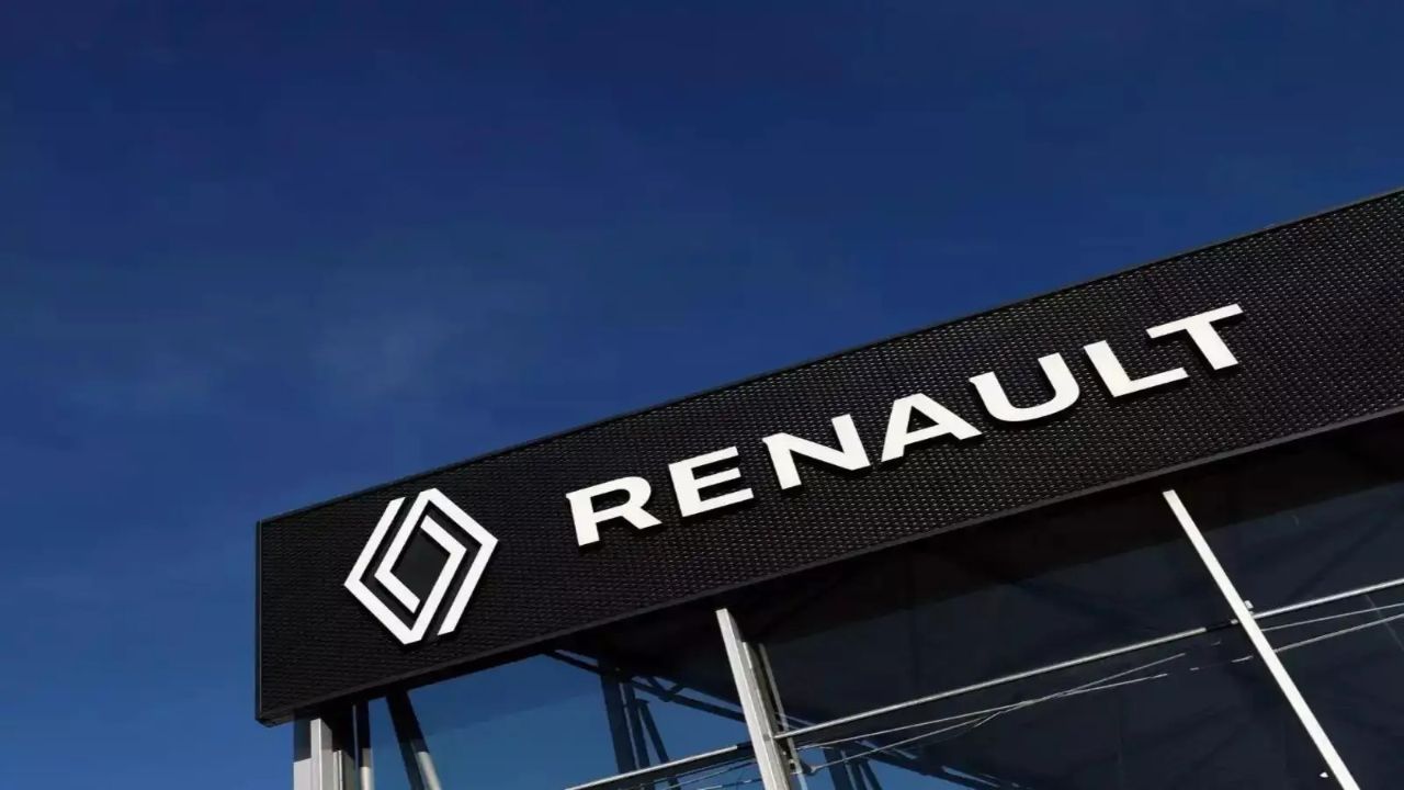 Renault Group’tan ilk yarı raporu: Daralan pazarda gelirlerini arttırdı! Renault Group’tan ilk yarı raporu: Daralan pazarda gelirlerini arttırdı!