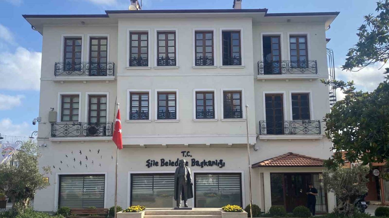 Şile Belediye Meclisi üye dağılımı nasıl, çoğunluk hangi partide? Şile Belediye Meclisi üye dağılımı nasıl, çoğunluk hangi partide?