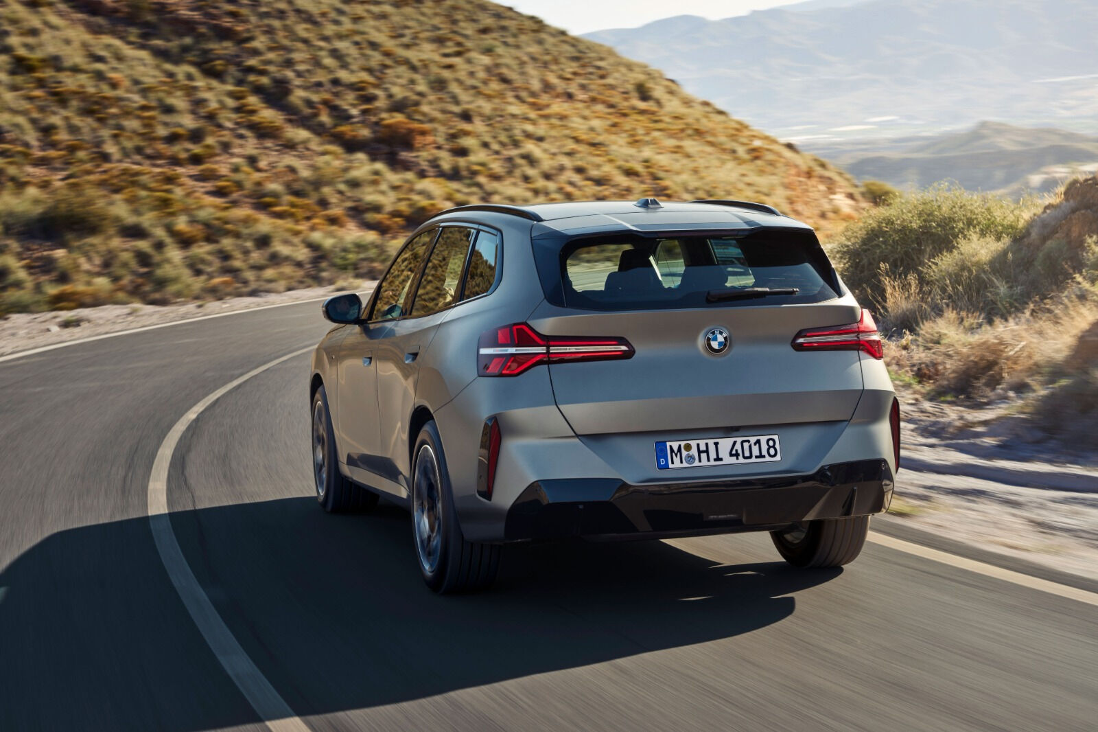 Türkiye’ye özel motorla geldi: Yeni BMW X3 vitrine çıktı! - 2. Resim