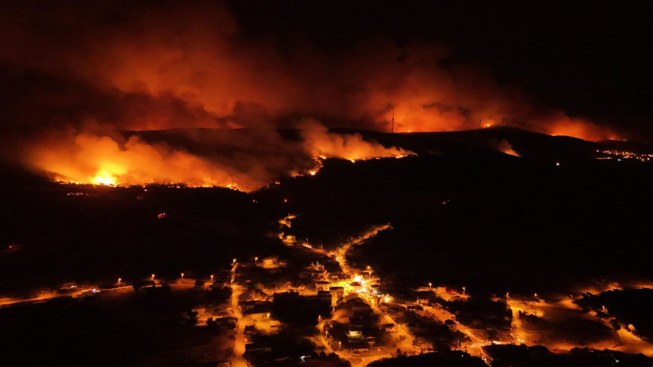 Yangınlar nerede çıktı, söndü mü? 16 Temmuz yangınlar son gelişmeler - 2. Resim