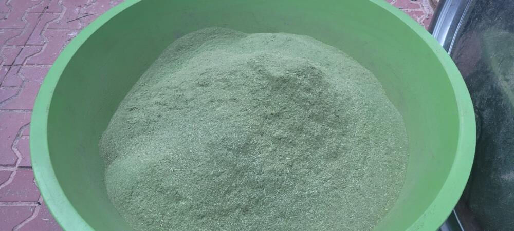 120 çeşit bitki karıştırılarak elde ediliyor! Pişen yemeğe atılmıyor... Yapan çok az kişi kaldı - 1. Resim