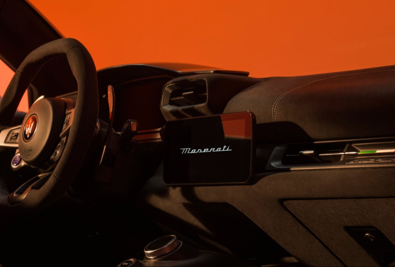 621 Beygirlik İtalyan canavarı: Maserati MCPura - 3. Resim