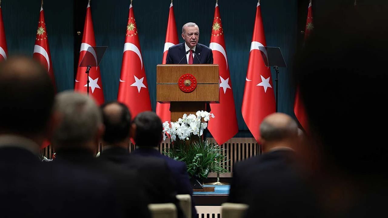 Ankara kulisleri hareketlendi: Kabine değişimi ne zaman, Bakanlar ne zaman değişecek? Ankara kulisleri hareketlendi: Kabine değişimi ne zaman, Bakanlar ne zaman değişecek?