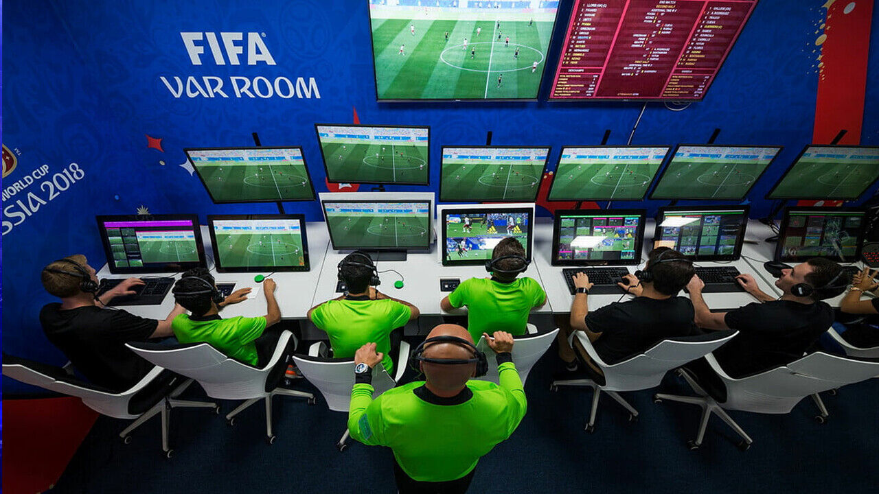 Bildiklerinizi unutun! Futbolda tarihi değişiklikler: Yeni kurallar gelliyor Bildiklerinizi unutun! Futbolda tarihi değişiklikler: Yeni kurallar gelliyor - 1. Resim