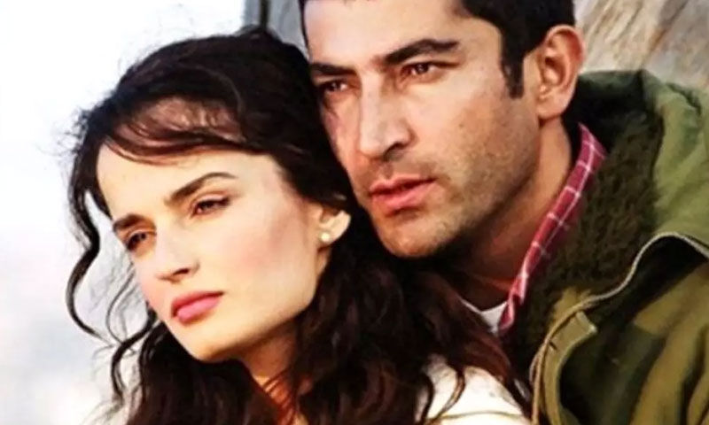 “Emekli oldum, EYT’ye geçtim” demişti… Selin Demiratar hiç yaşlanmamış! - 1. Resim