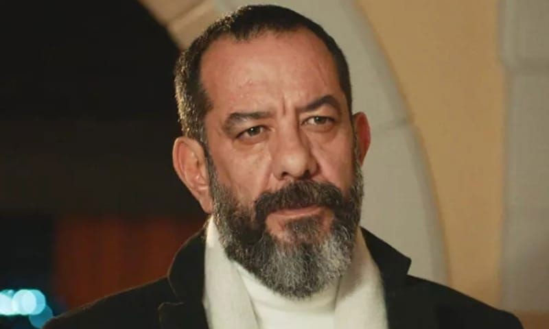 Emre Törün’e hüzünlü veda! Kızı tabutuna sarılıp ağladı Emre Törün’e hüzünlü veda! Kızı tabutuna sarılıp ağladı - 3. Resim