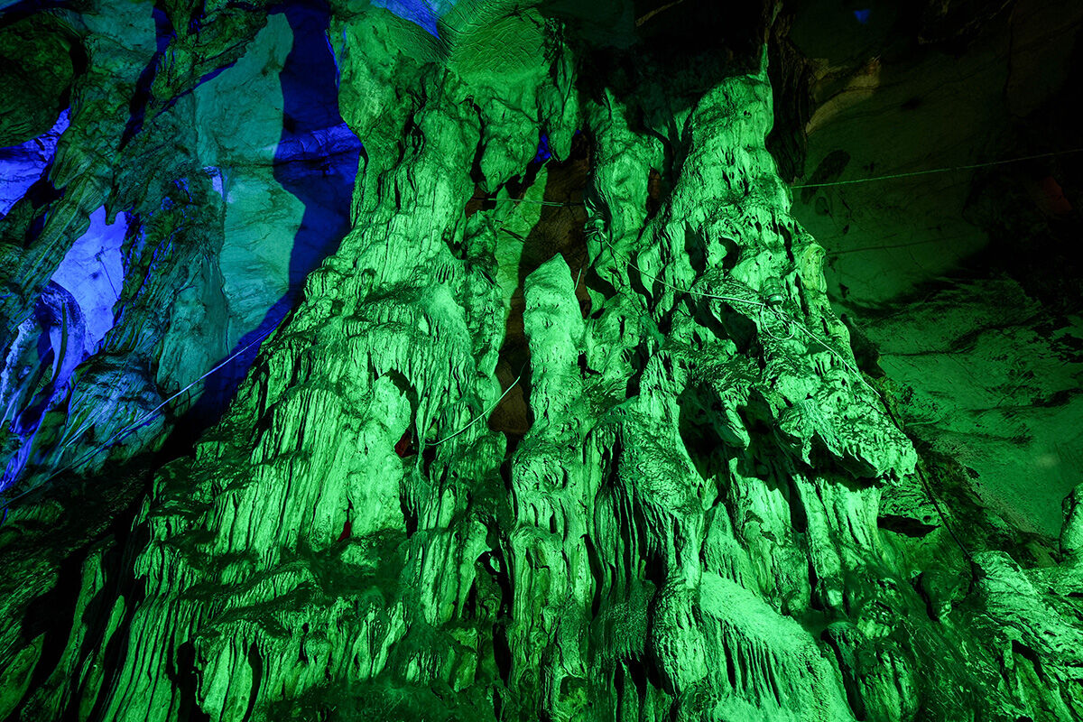 Girenleri uzayda hissettiriyor, tatilcilerin uğrak noktası... 'Yalan Dünya Mağarası' görenleri hayran bırakıyor - 3. Resim