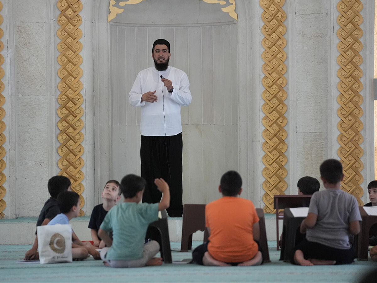 İmam Serdar Zengin’in hayali camide hayat buldu! 7’den 70’e herkese açtı, keyifle geliyorlar - 3. Resim