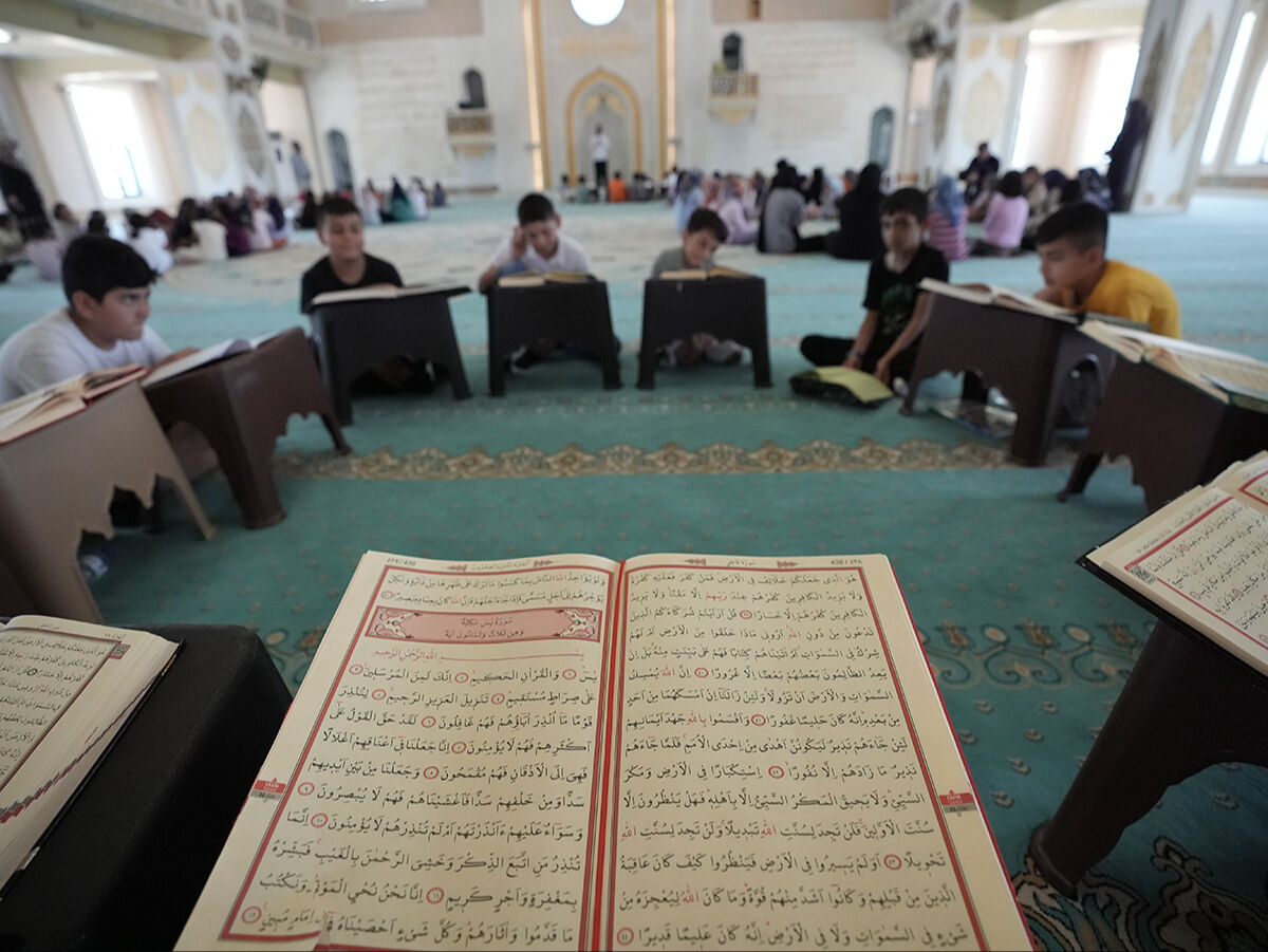 İmam Serdar Zengin’in hayali camide hayat buldu! 7’den 70’e herkese açtı, keyifle geliyorlar - 1. Resim