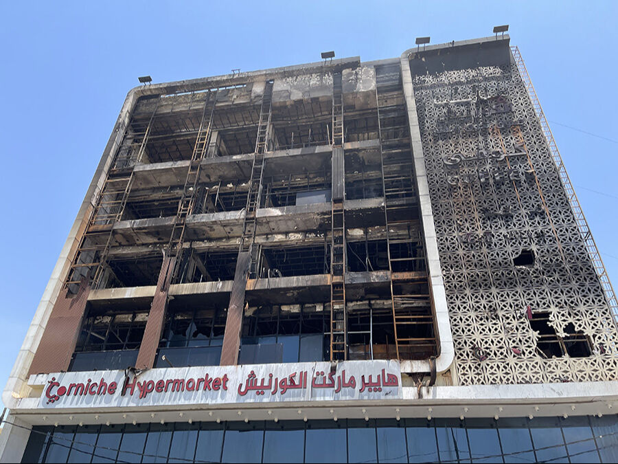 Irak'ta katliam gibi olay! Alışveriş merkezinde yangın çıktı, 69 kişi ölü var